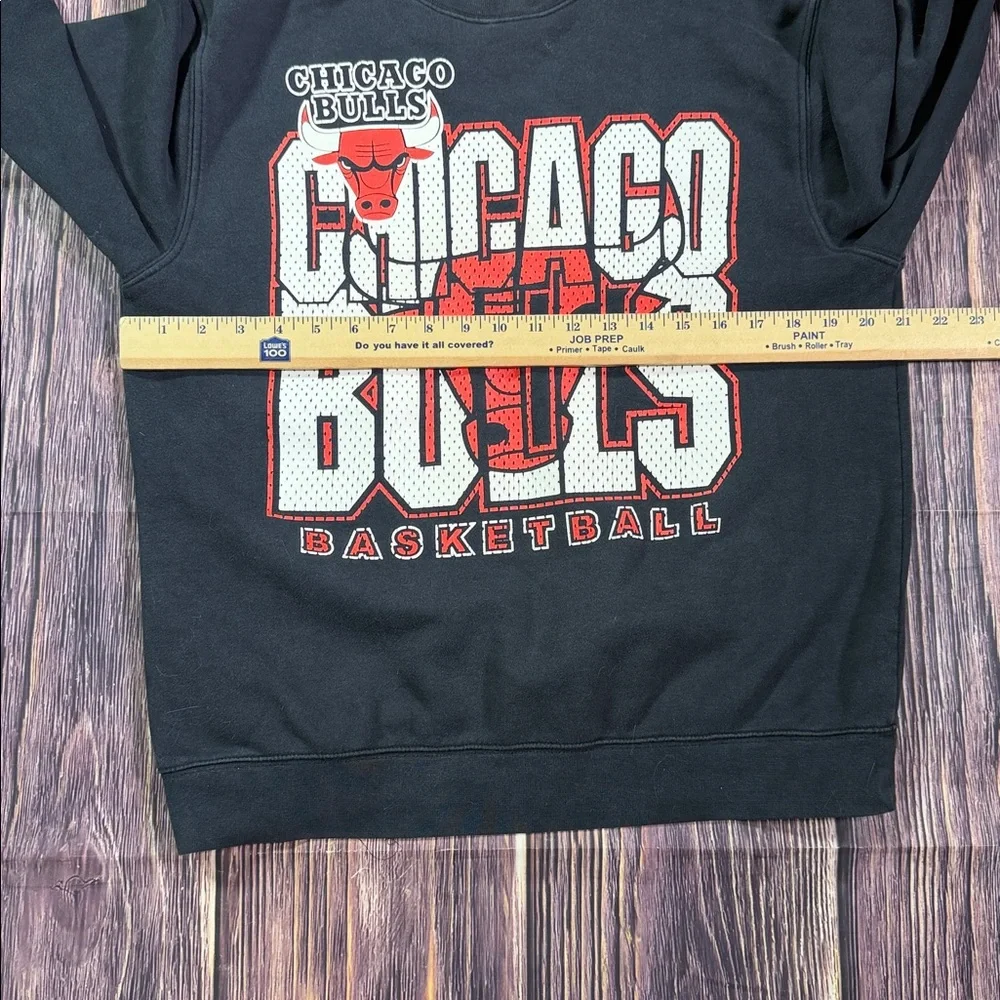 Mitchell Ness Chicago Bulls Basketball Crewneck Sweatshirt Black Vintage NBA M